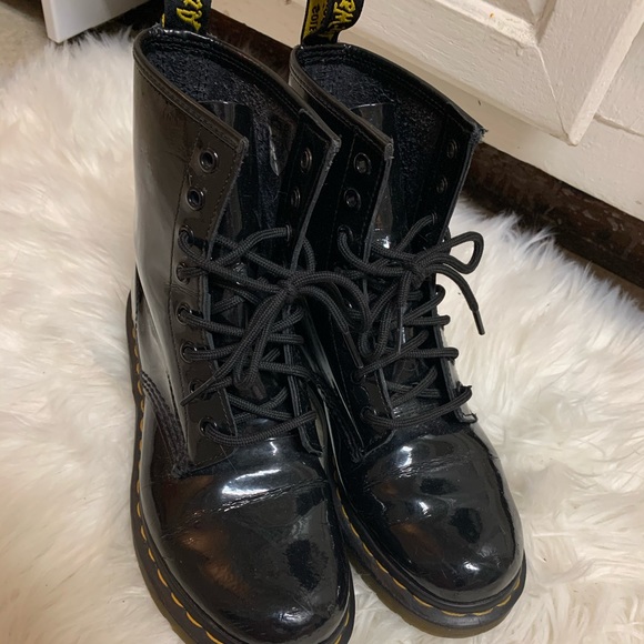 doc martens womens boots